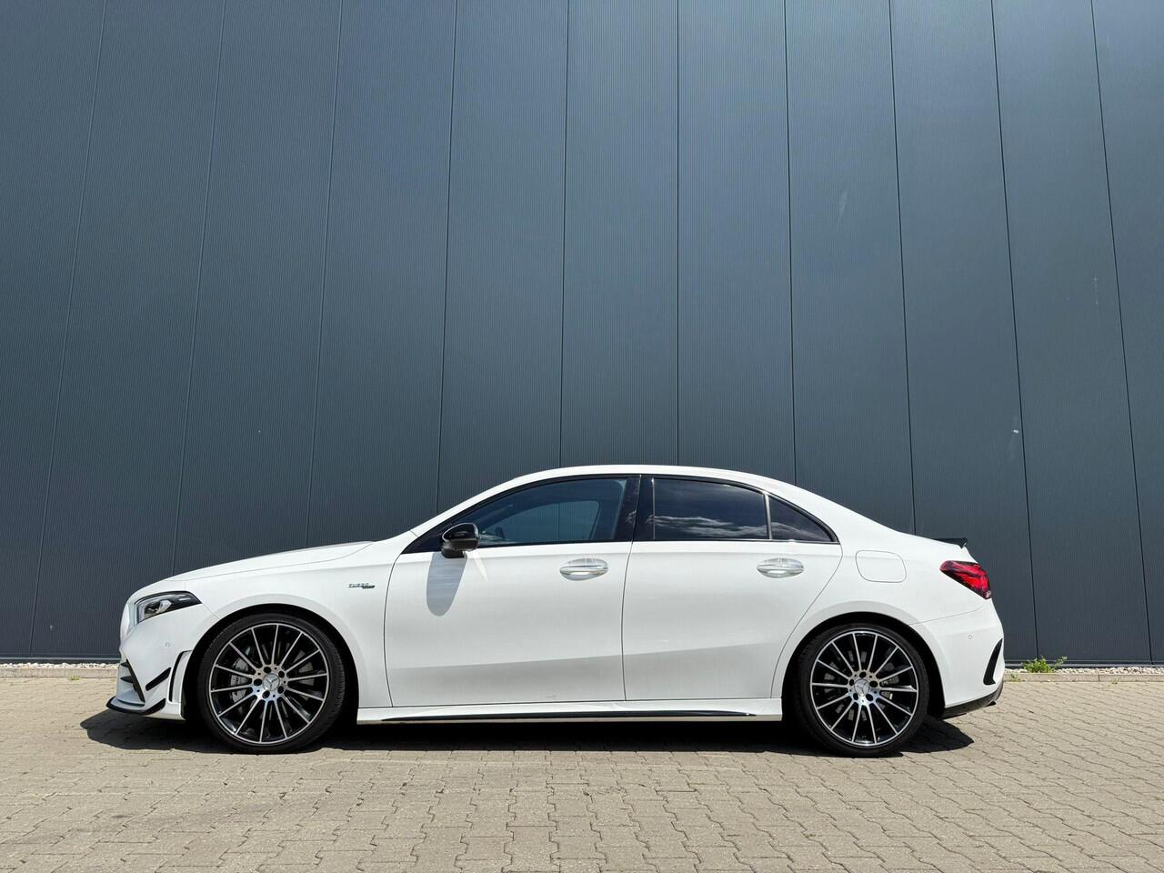 Mercedes-Benz A-KLASSE AMG 35 4MATIC Aero / Burmester / Schaalstoelen