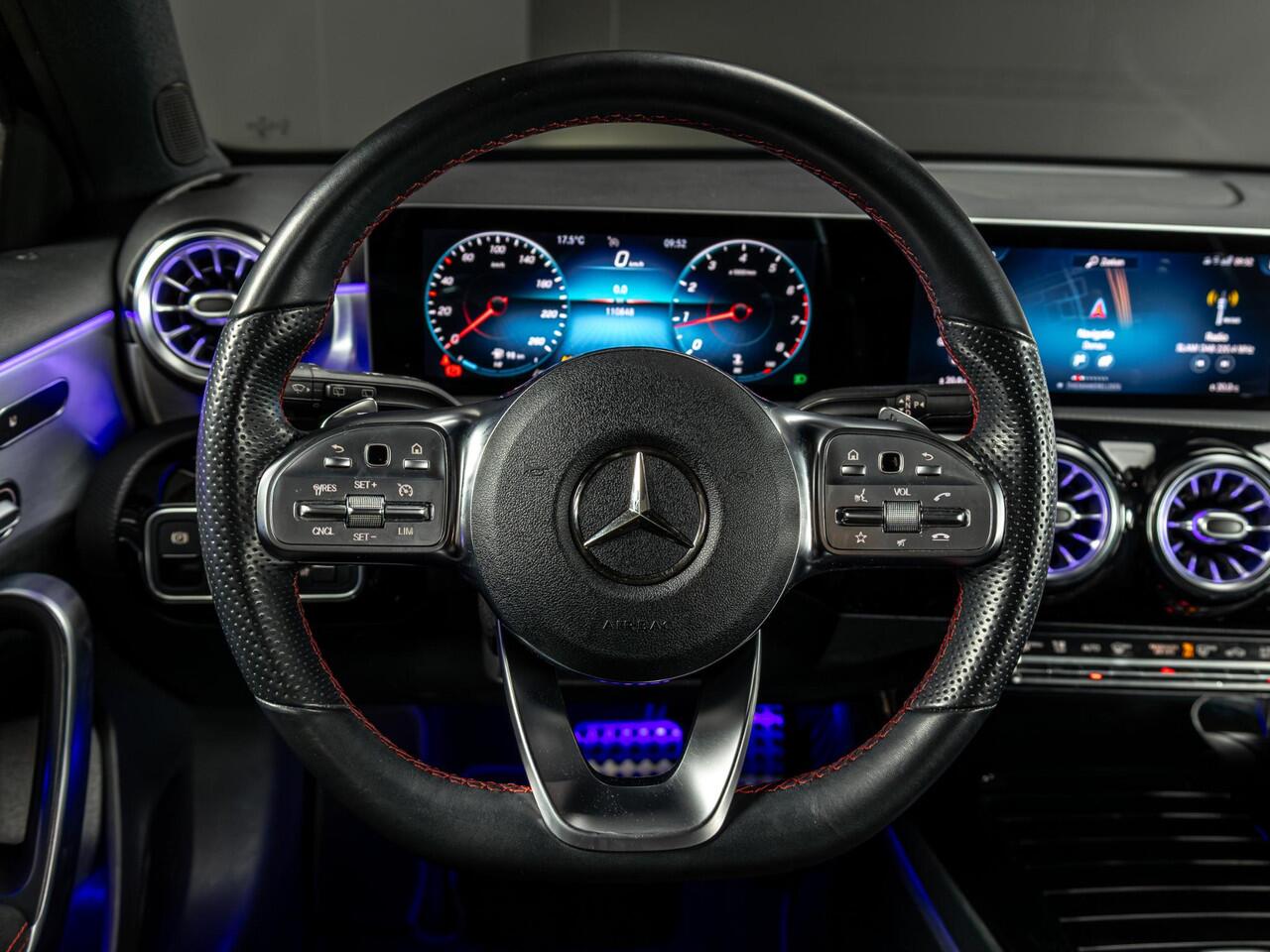 Mercedes-Benz A-KLASSE Hatchback 180 Business Solution AMG Panorama dak