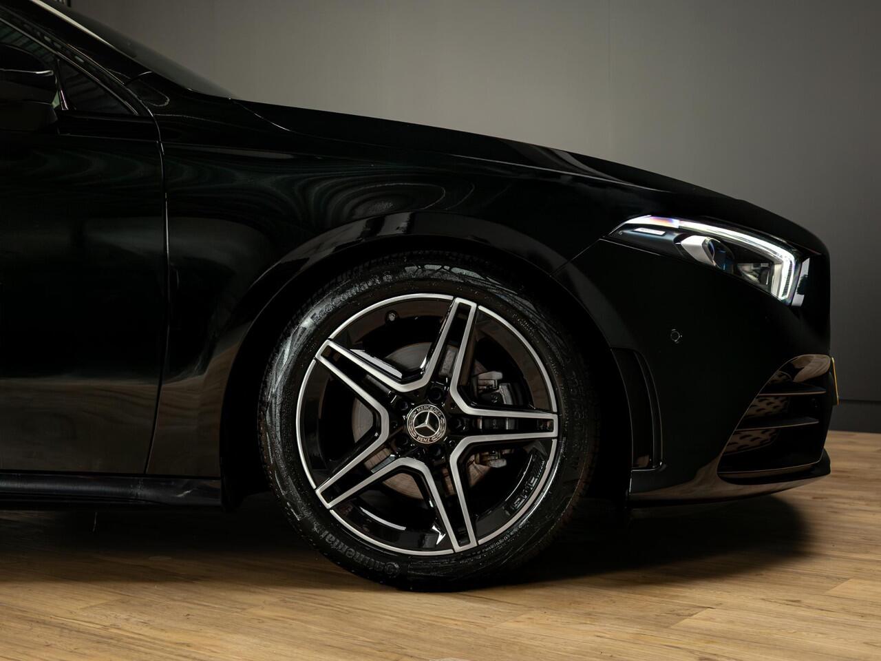 Mercedes-Benz A-KLASSE Hatchback 180 Business Solution AMG Panorama dak