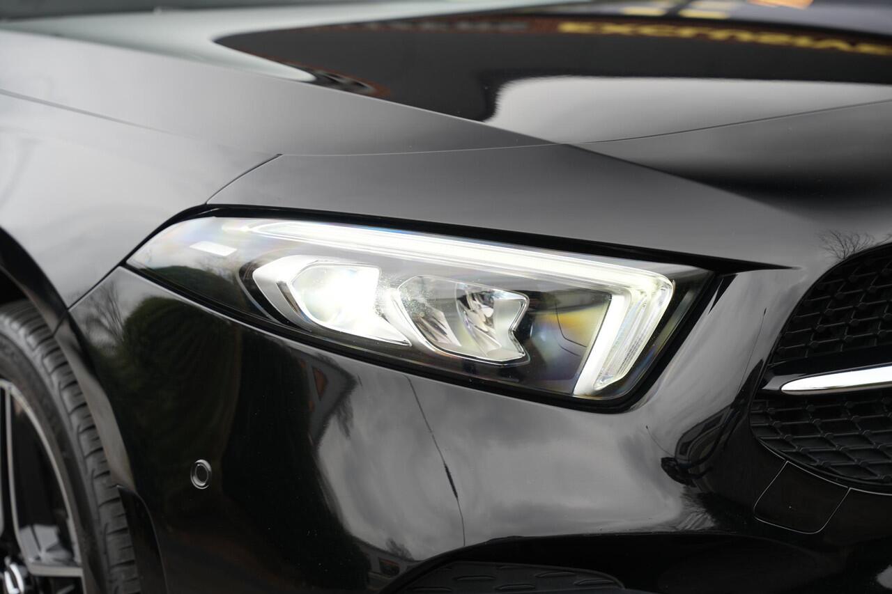 Mercedes-Benz A-KLASSE 250 e Business Solution AMG Limited Panoramadak Ambient Widescreen AMG Cruise Camera