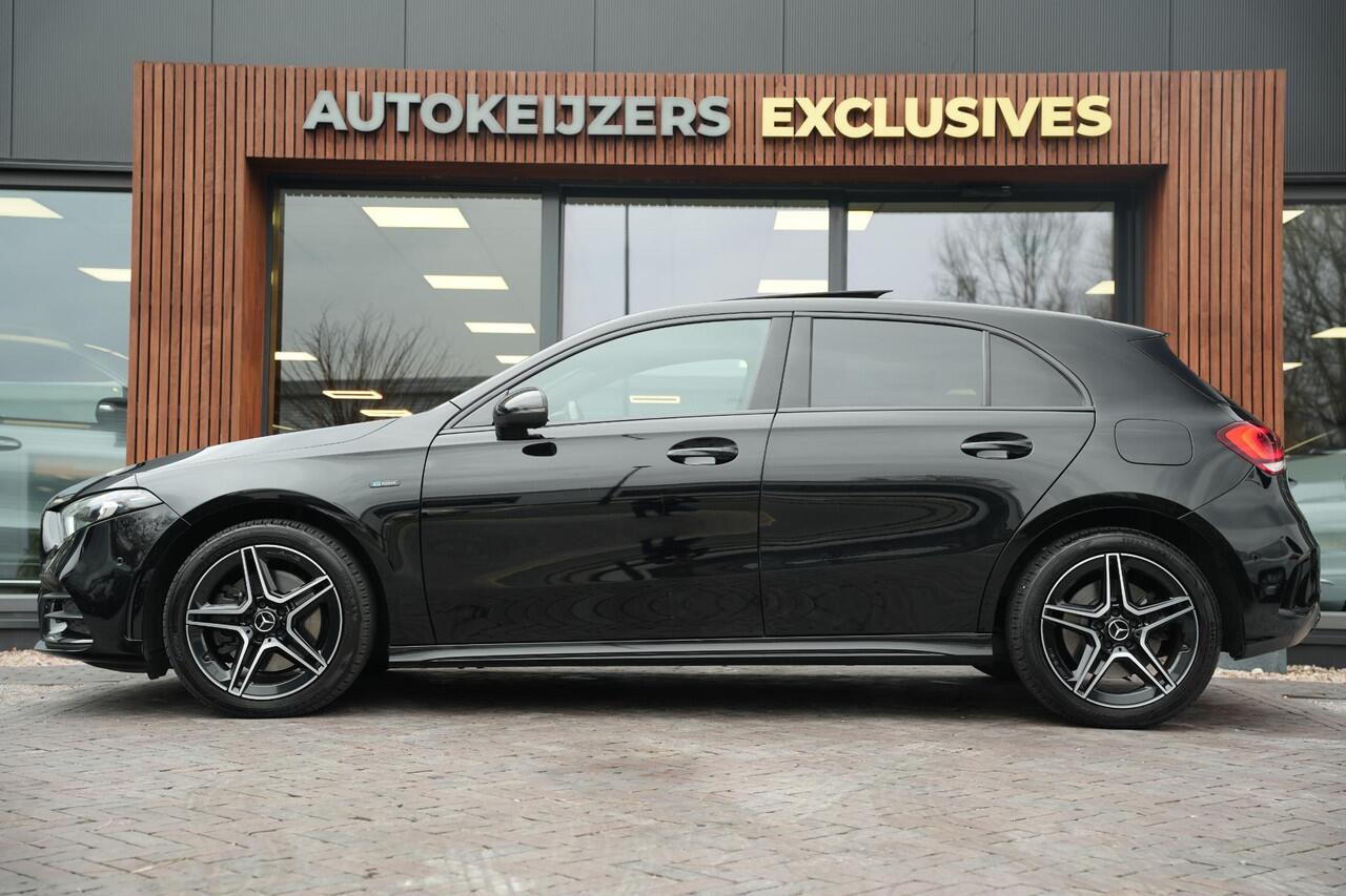 Mercedes-Benz A-KLASSE 250 e Business Solution AMG Limited Panoramadak Ambient Widescreen AMG Cruise Camera