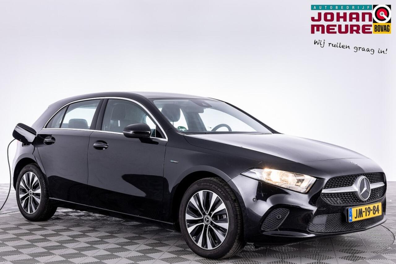 Mercedes-Benz A-KLASSE 250 e Progressive | NAVI | Half LEDER | Automaat | PHEV
