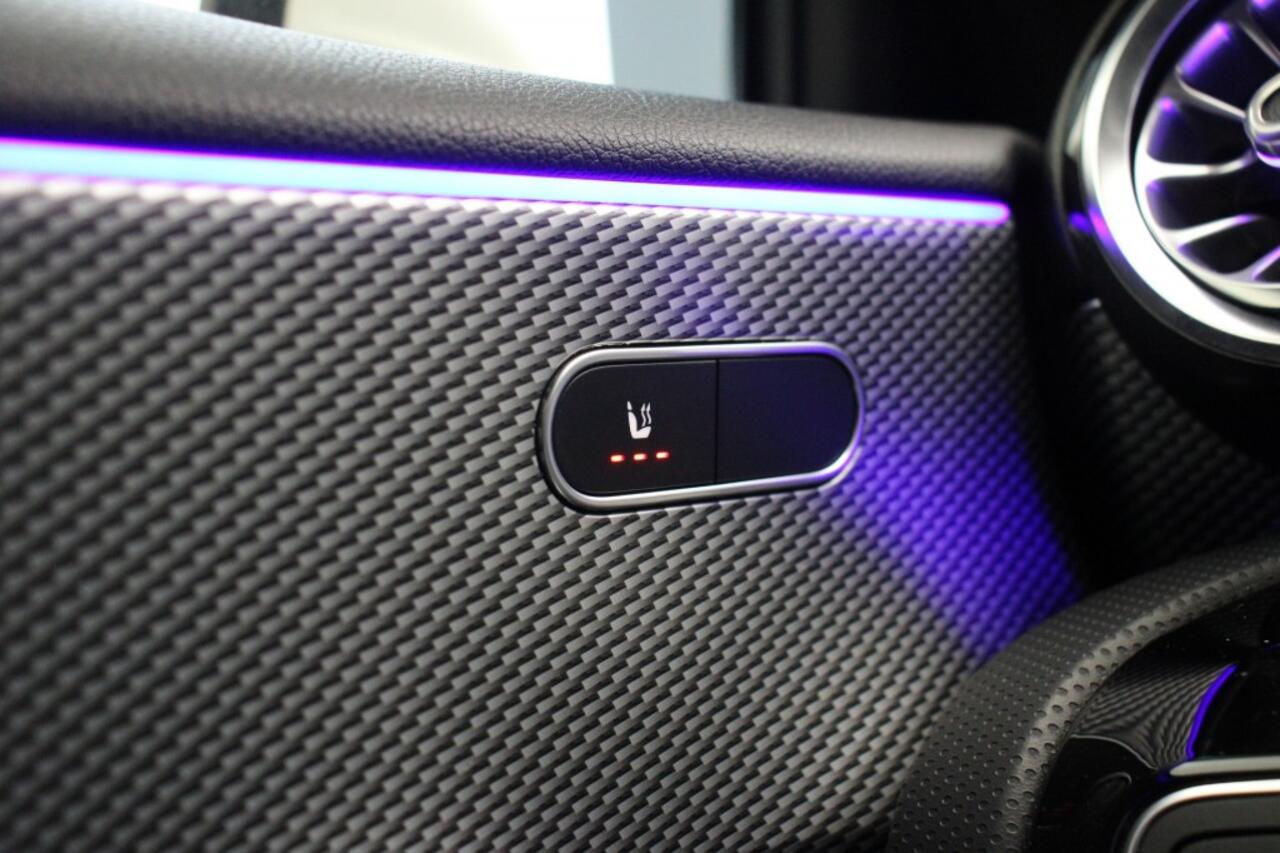 Mercedes-Benz A-KLASSE Sedan 180 Business Solution Luxury Automaat - Camera, Leer, Stoelverw. Afn. Trekhaak