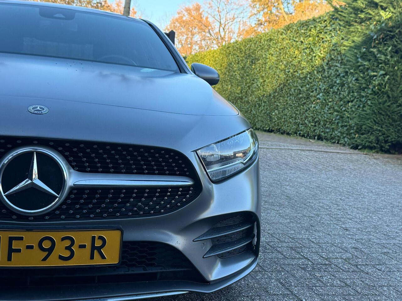 Mercedes-Benz A-KLASSE 250 e AMG Line