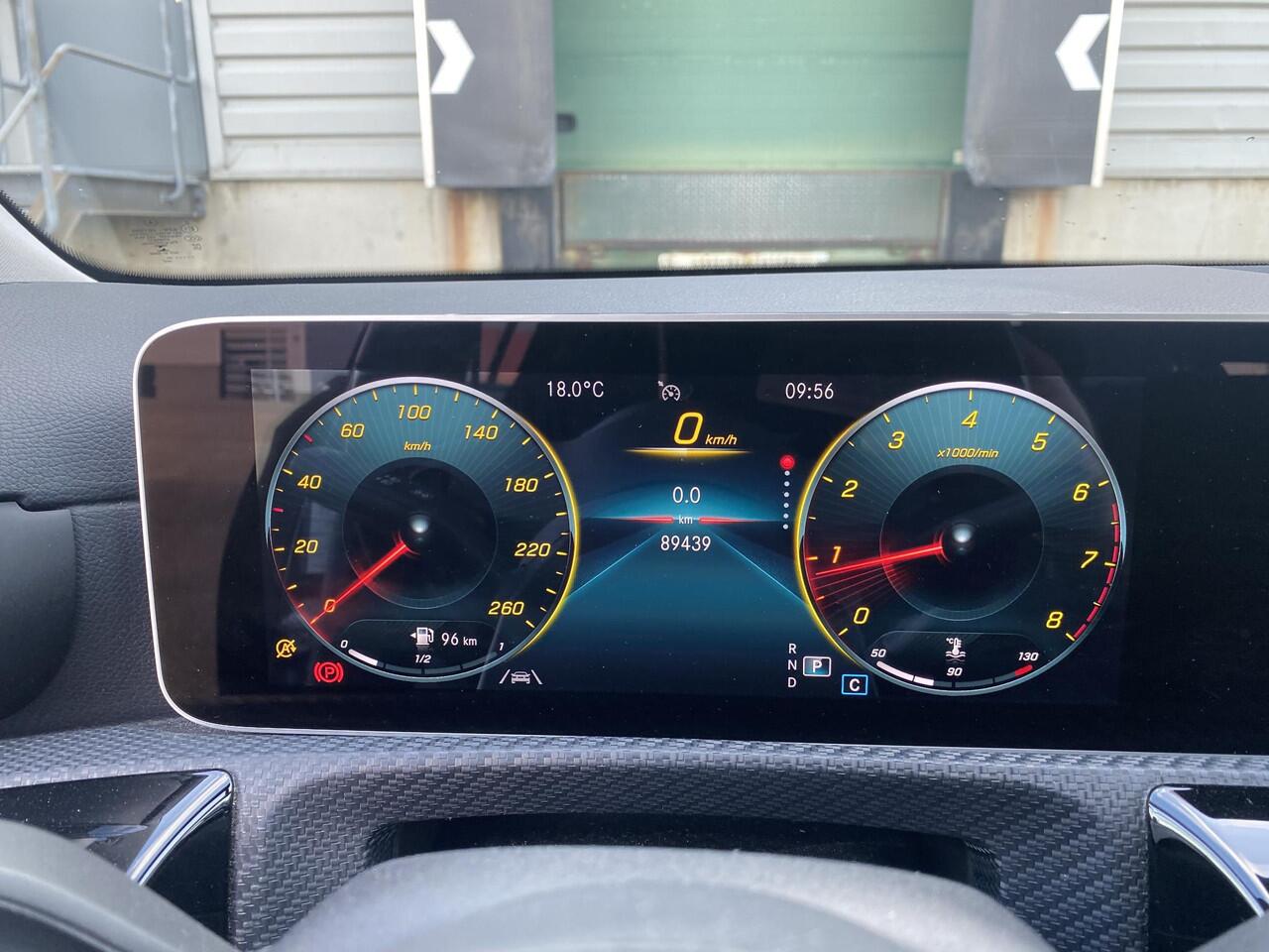 Mercedes-Benz A-KLASSE 180 Business Solution