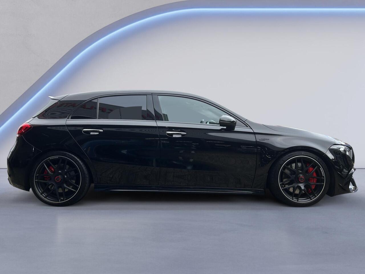 Mercedes-Benz A-KLASSE AMG 45 S 4MATIC+ Premium Plus Yellow Ed. /AMG Aero Package/Armaspeed carbon intake/Panoramadak/Elektr. schaalstoelen +mem/Camera achter/Adapt. onderstel/ Adapt.cruise/Uitlaat klepsyst./Burmester Sound/Custom Software ER Performance (MET GARANTIE*)