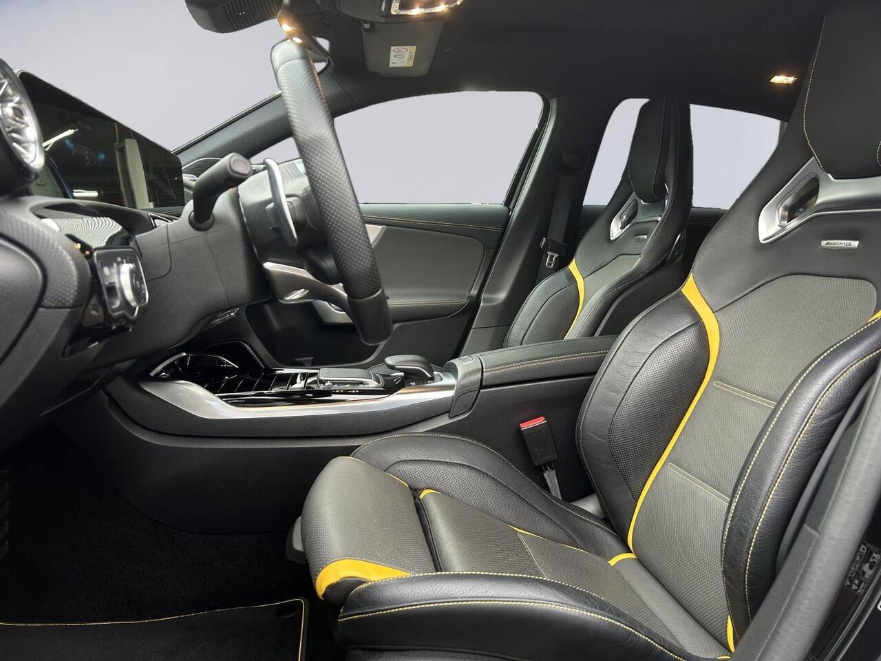 Mercedes-Benz A-KLASSE AMG 45 S 4MATIC+ Premium Plus Yellow Ed. /AMG Aero Package/Armaspeed carbon intake/Panoramadak/Elektr. schaalstoelen +mem/Camera achter/Adapt. onderstel/ Adapt.cruise/Uitlaat klepsyst./Burmester Sound/Custom Software ER Performance (MET GARANTIE*)