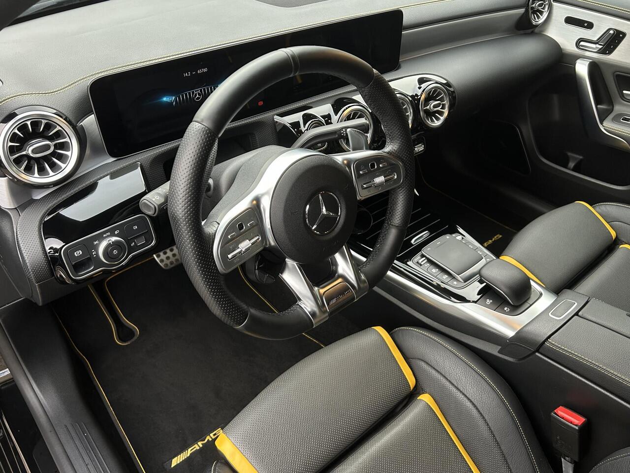 Mercedes-Benz A-KLASSE AMG 45 S 4MATIC+ Premium Plus Yellow Ed. /AMG Aero Package/Armaspeed carbon intake/Panoramadak/Elektr. schaalstoelen +mem/Camera achter/Adapt. onderstel/ Adapt.cruise/Uitlaat klepsyst./Burmester Sound/Custom Software ER Performance (MET GARANTIE*)
