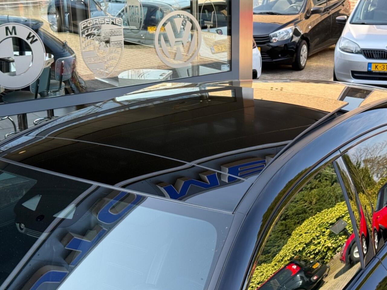 Mercedes-Benz A-KLASSE A250e Business Solution AMG Panoramadak Sfeer