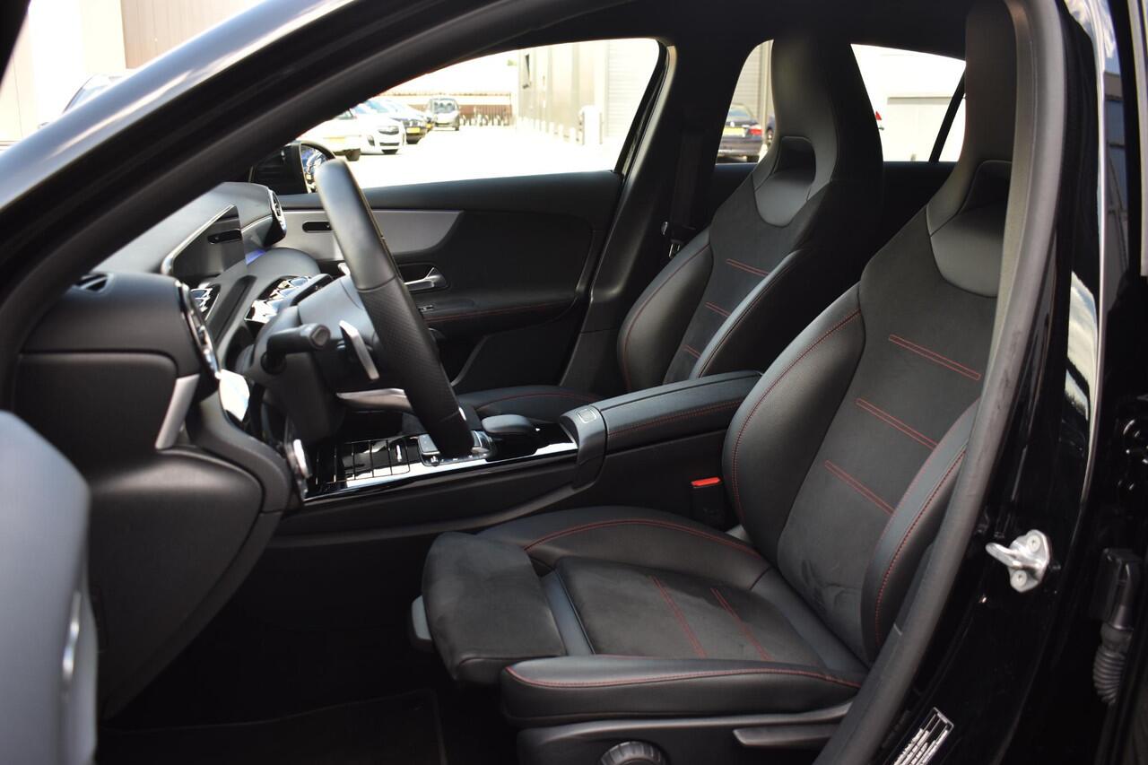 Mercedes-Benz A-KLASSE 180 Business Solution AMG | AUTOMAAT | SFEER-VERLICHTING | CAMERA | NAVI | CRUISE CONTROL | STOELVERWARMING | CLIMATE CONTROL | PDC | LMV