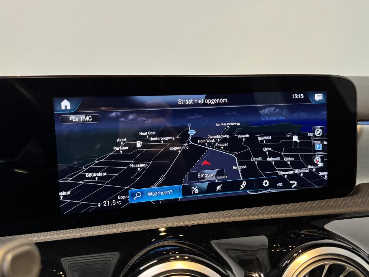 Mercedes-Benz A-KLASSE 250e PHEV AMG Line Auto. Navigatie Apple Carplay/Android Auto Camera Parkeersensoren Adaptive Cruise Control Stoelverwarming Virtual Cockpit Climate Control Lichtmetalen velgen