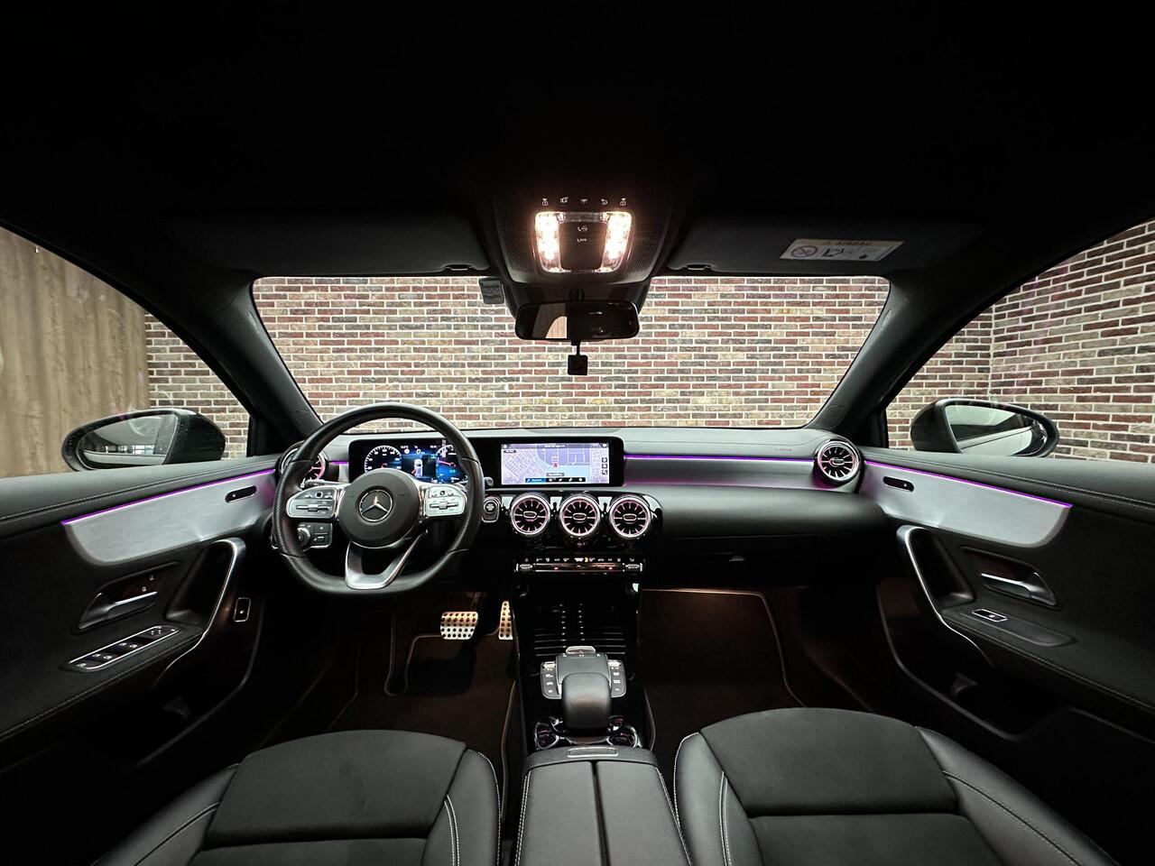 Mercedes-Benz A-KLASSE 250 e AMG Limited | Sfeer| Wide Screen| Camera| Dealer onderhouden|