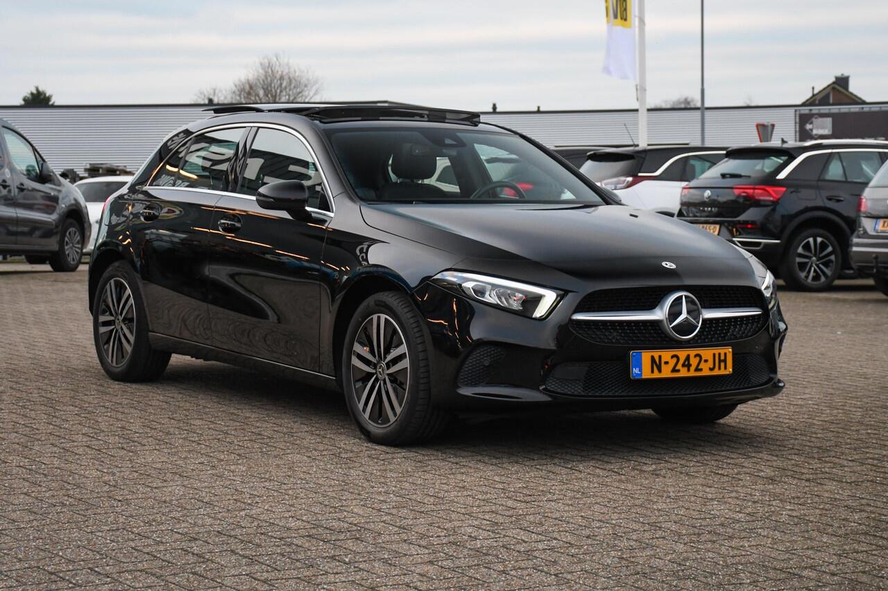 Mercedes-Benz A-KLASSE 250 e Business Solution Luxury Limited 1 EIGENAAR