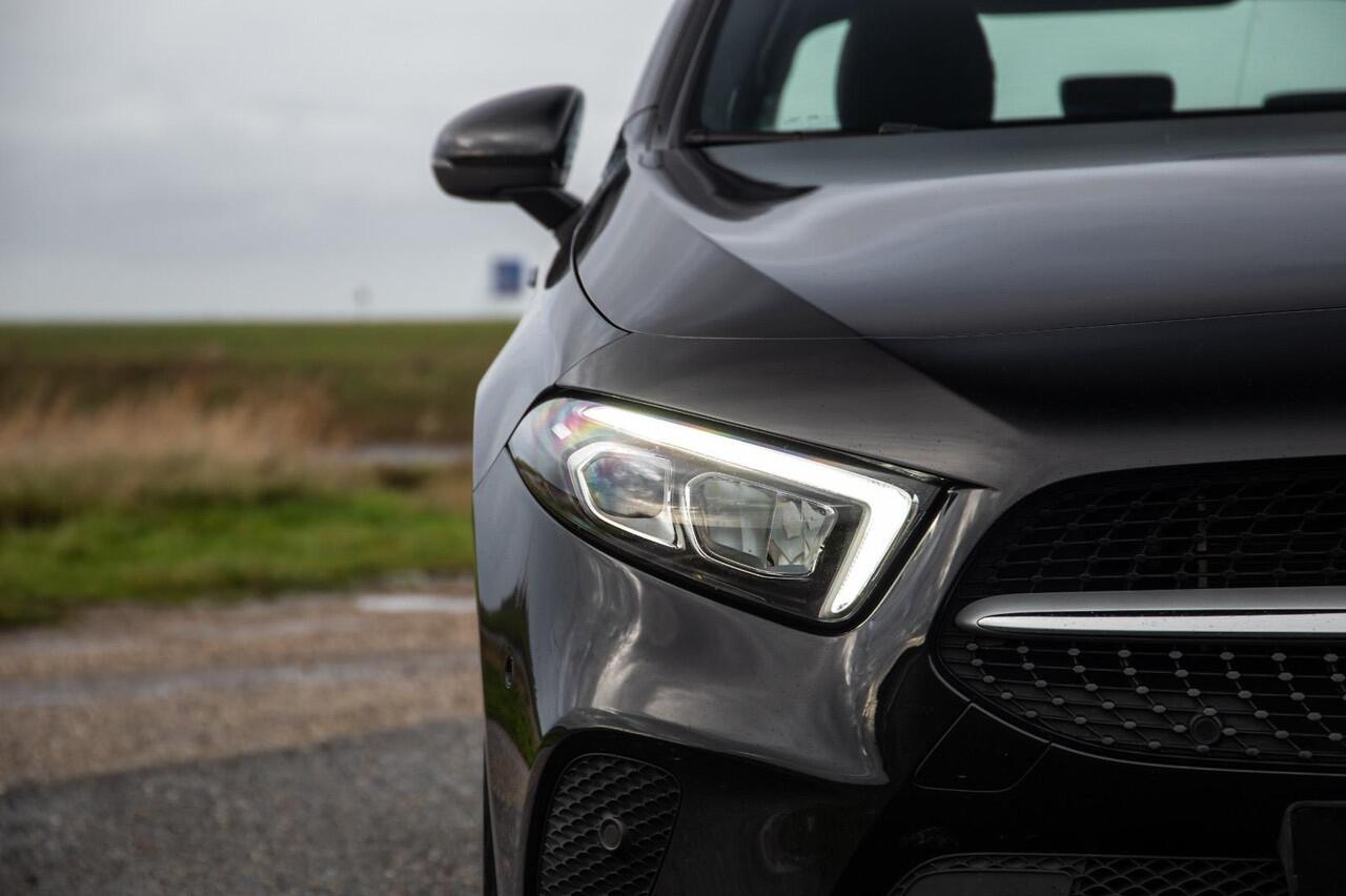 Mercedes-Benz A-KLASSE 250 e Business Solution Luxury Limited AUTOMAAT / LEDER / CRUISE CONTROLE / CAMERA / CARPLAY