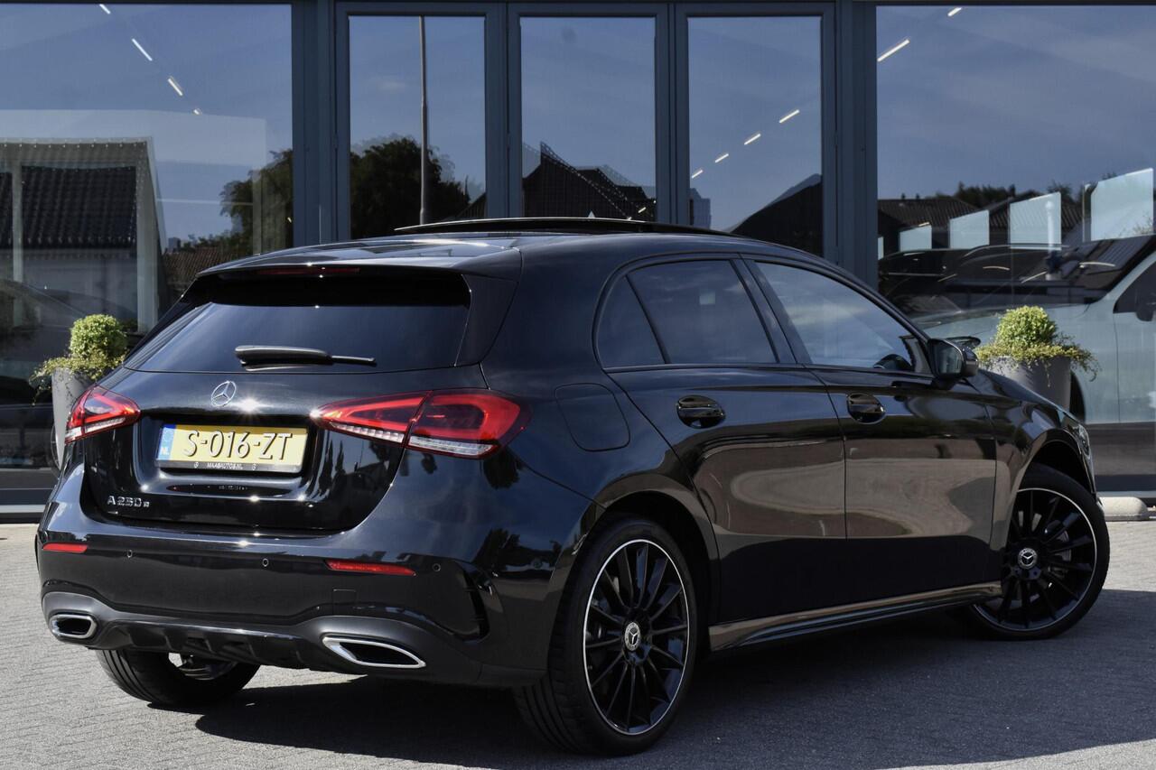 Mercedes-Benz A-KLASSE 250 e AMG Line -Pano - camera - CarPlay