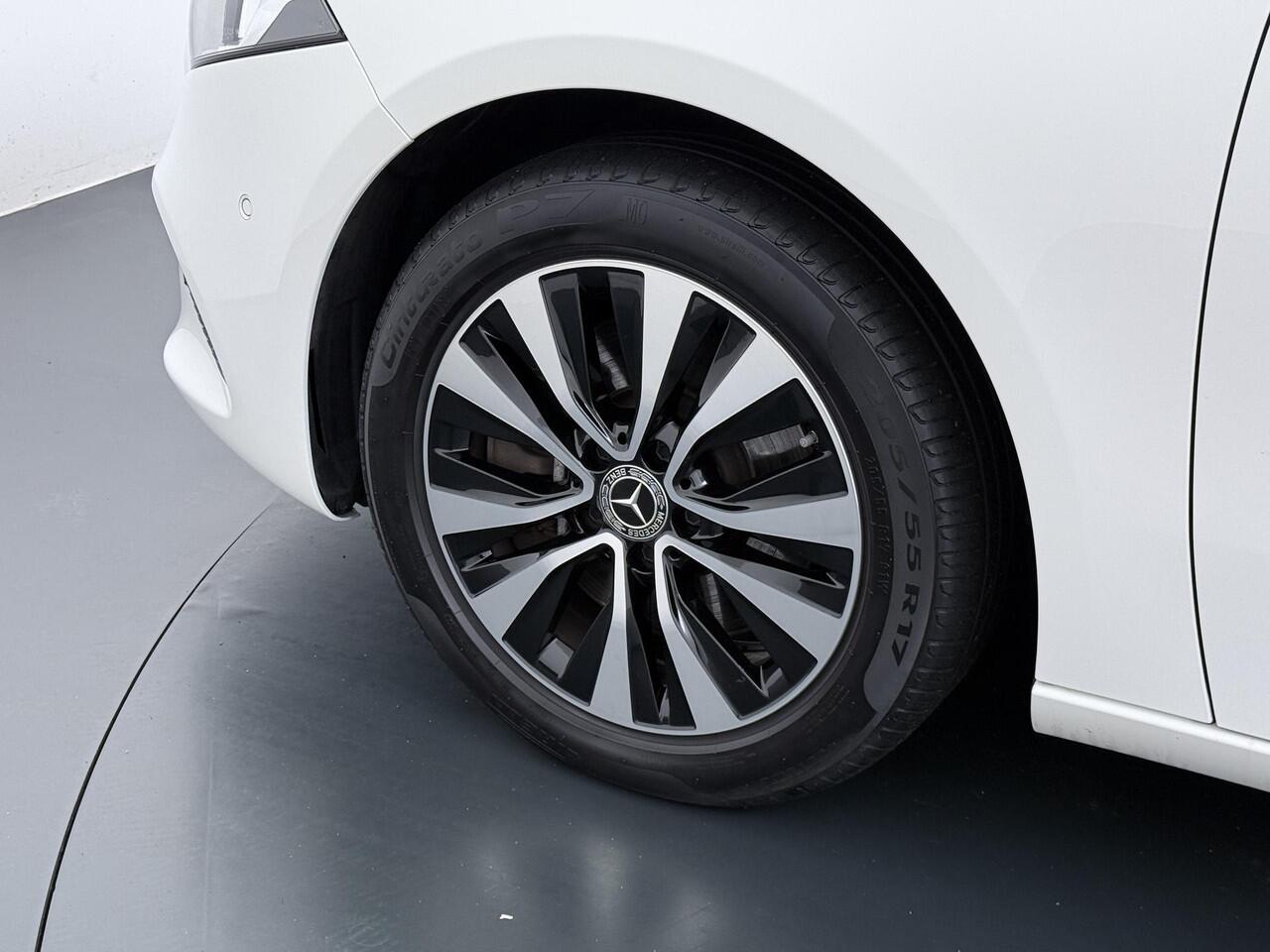 Mercedes-Benz A-KLASSE 250 e SOH 97% | Navigatie | Sfeerverlichting | Stuurverwarming | Carplay | Stoelverwarming |