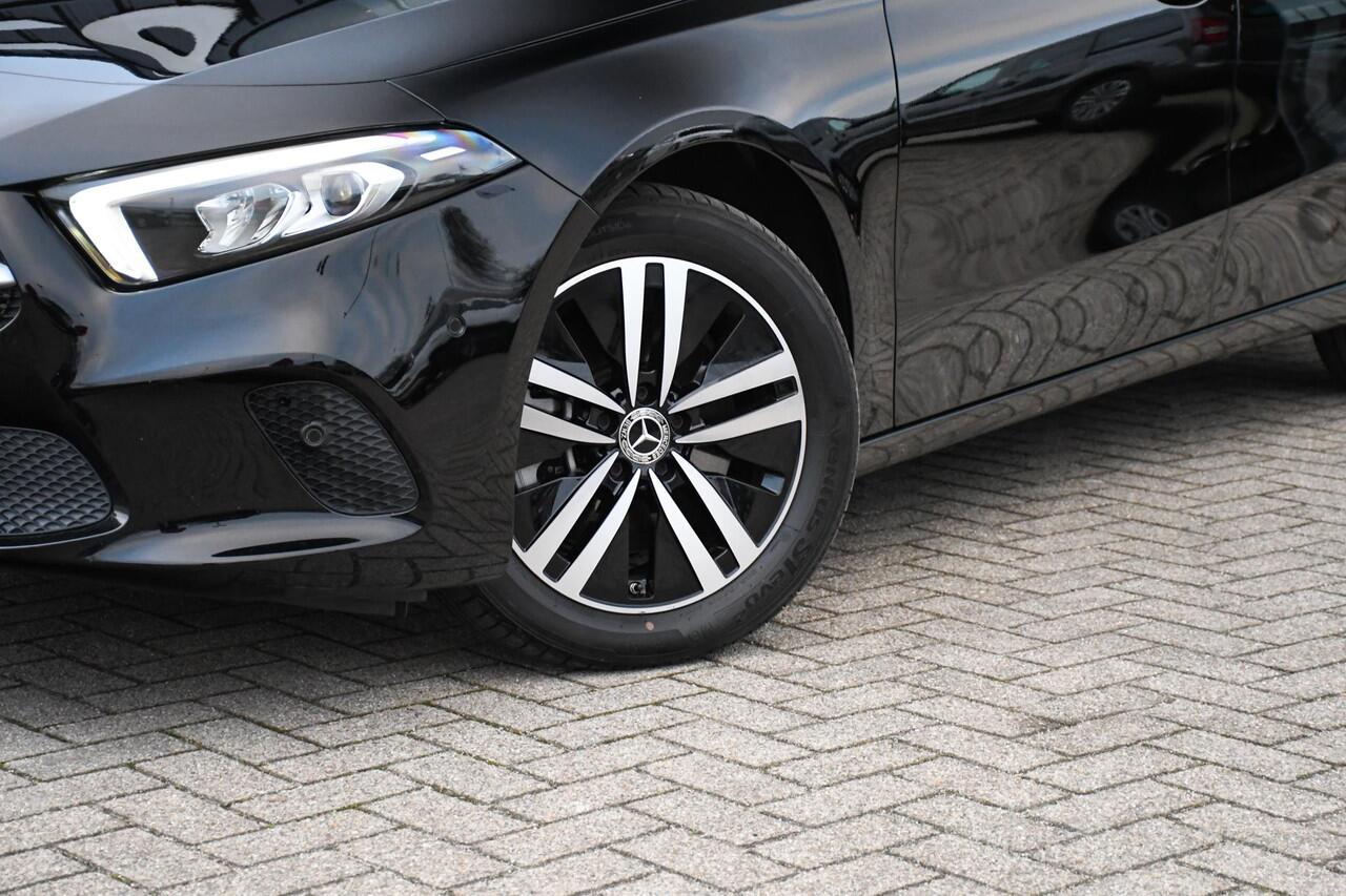 Mercedes-Benz A-KLASSE 250 e Business Solution Luxury Limited 1 EIGENAAR