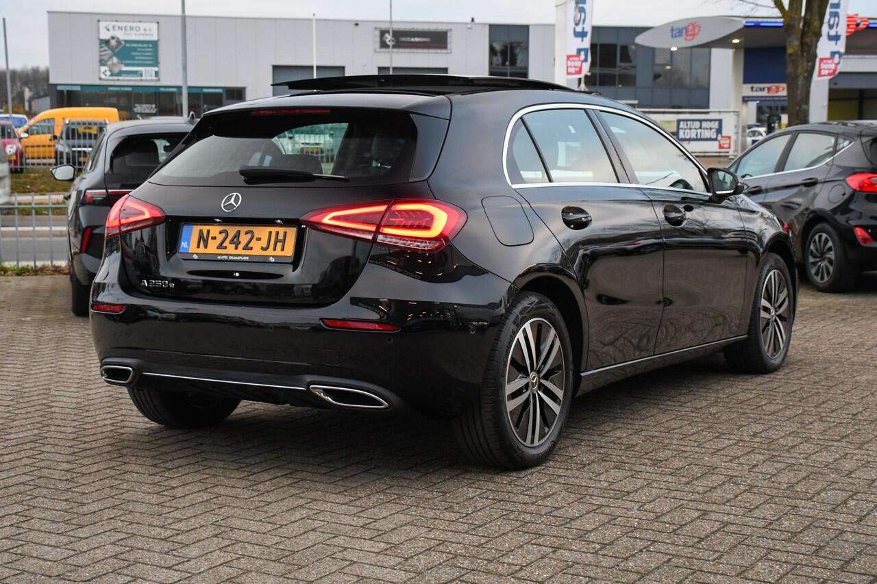 Mercedes-Benz A-KLASSE 250 e Business Solution Luxury Limited 1 EIGENAAR