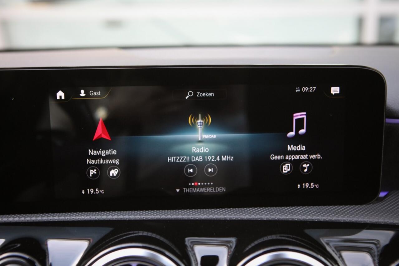 Mercedes-Benz A-KLASSE 200 Bns Sol. AMG | Sfeerverlichting |