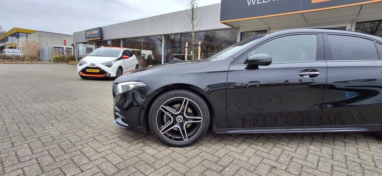 Mercedes-Benz A-KLASSE 180 Business Solution AMG NLauto | All-in | 1e eigenaar | dealer