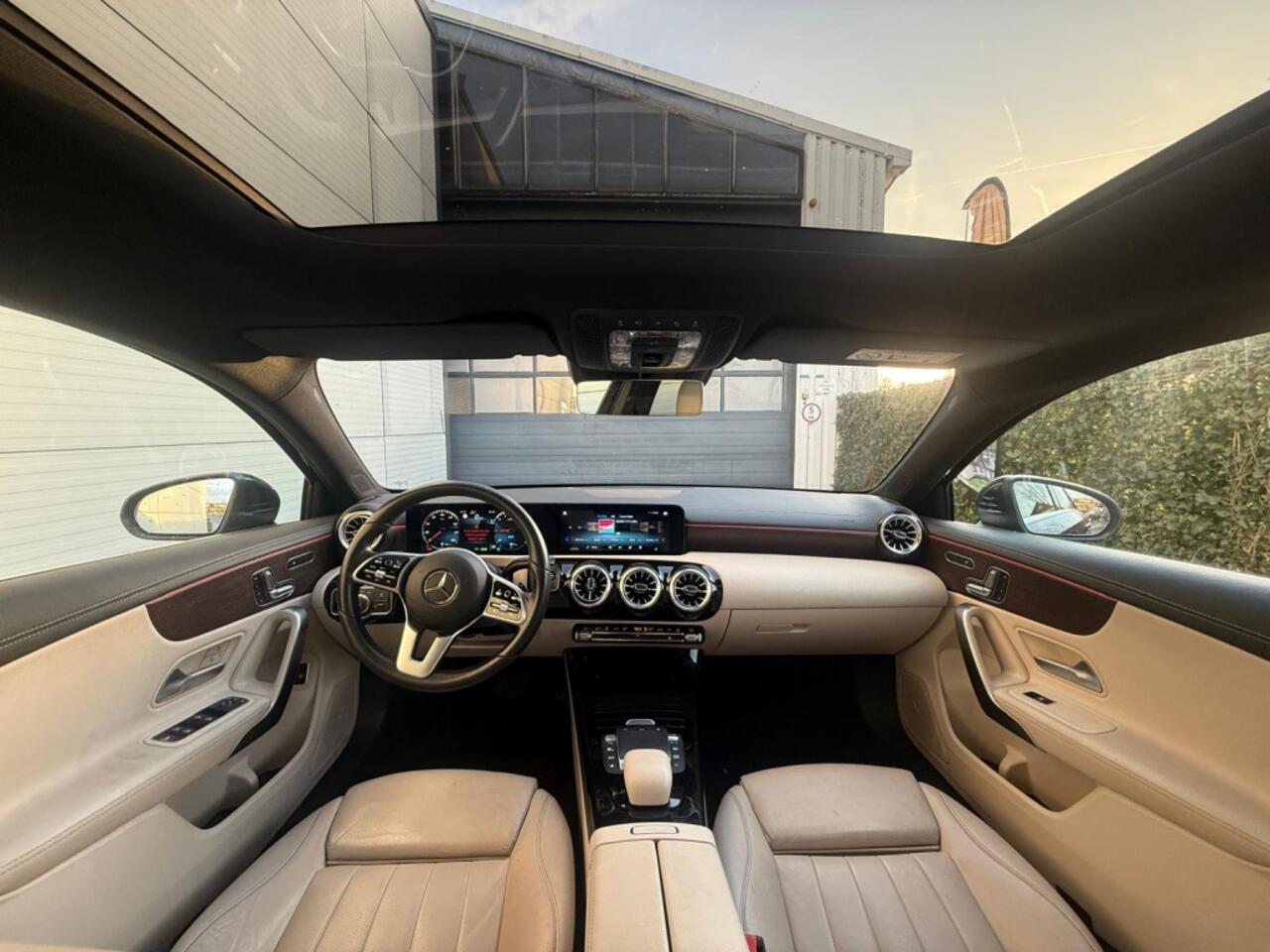 Mercedes-Benz A-KLASSE - 250 e Premium Plus