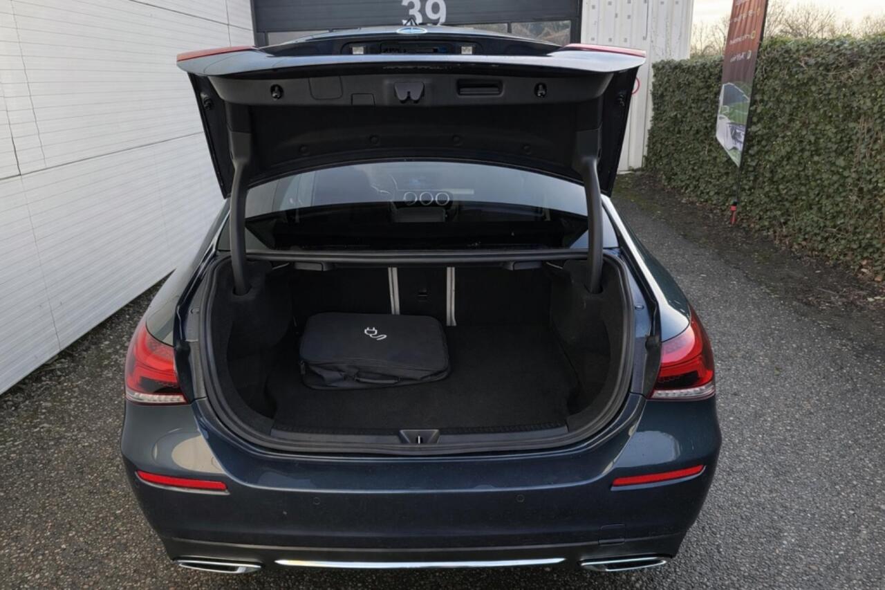 Mercedes-Benz A-KLASSE - 250 e Premium Plus