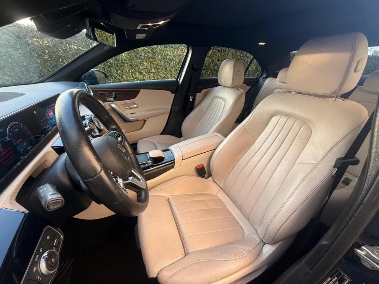 Mercedes-Benz A-KLASSE - 250 e Premium Plus