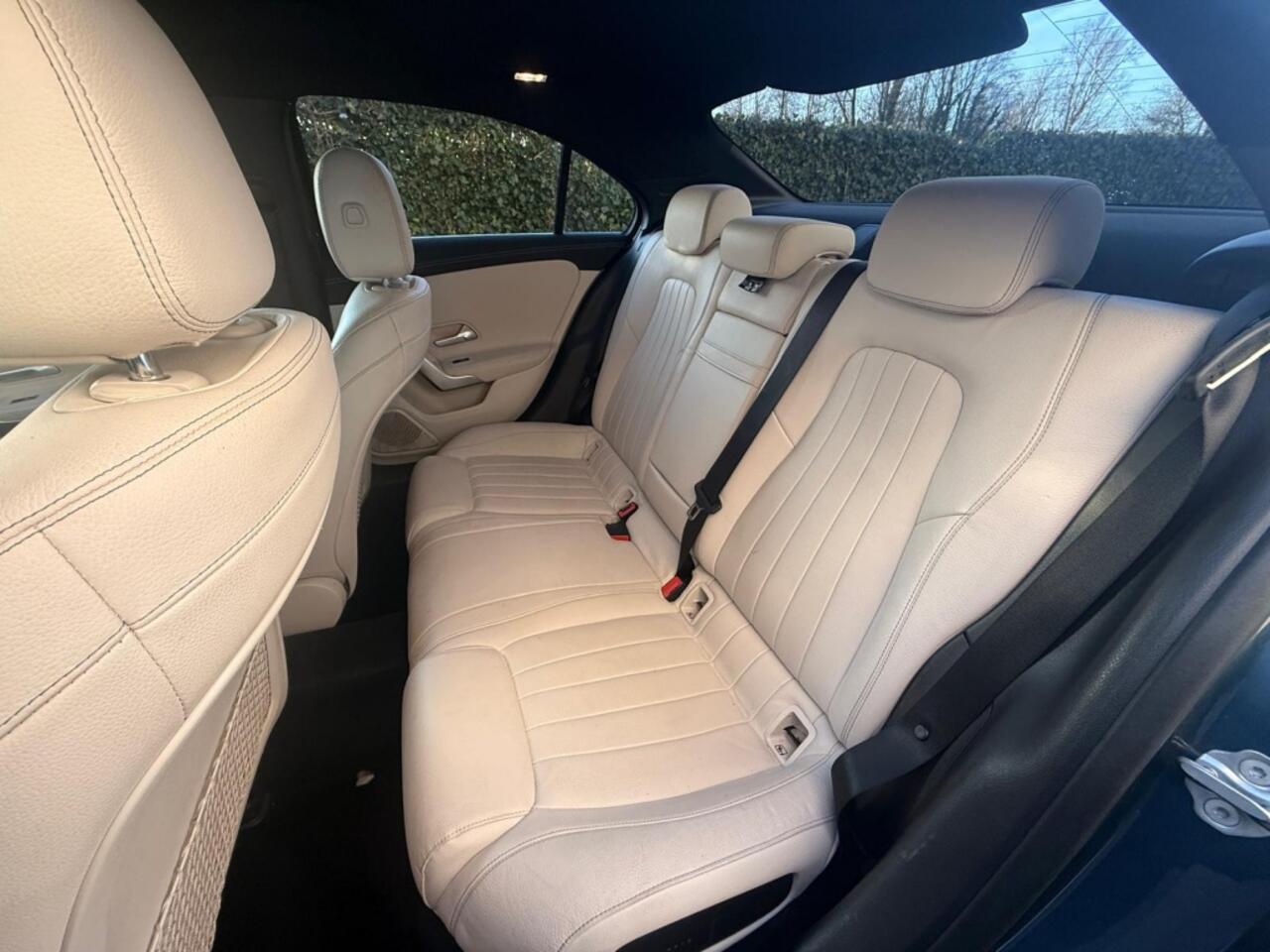 Mercedes-Benz A-KLASSE - 250 e Premium Plus