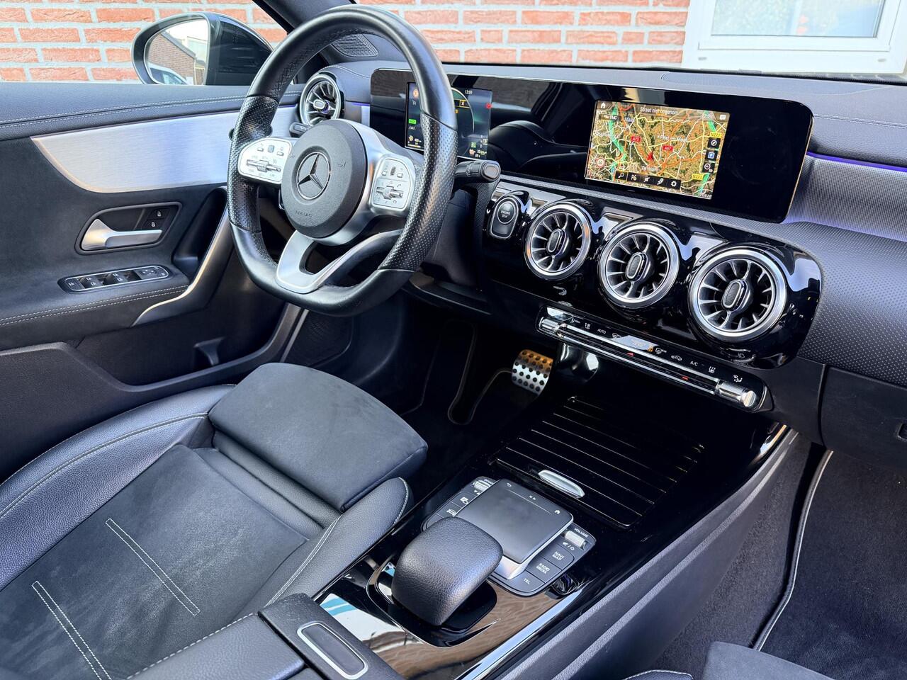 Mercedes-Benz A-KLASSE 250 e Business Solution AMG Limited