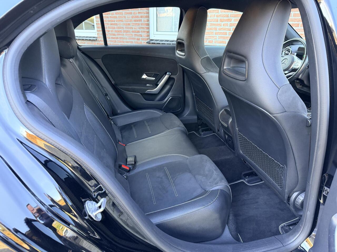 Mercedes-Benz A-KLASSE 250 e Business Solution AMG Limited