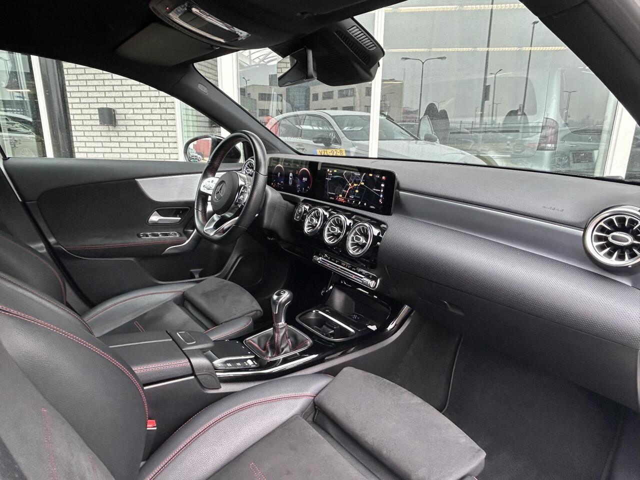 Mercedes-Benz A-KLASSE 160 AMG | Night pakket | Sfeerverlichting