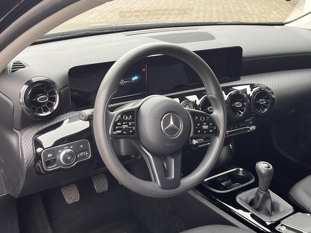 Mercedes-Benz A-KLASSE 180