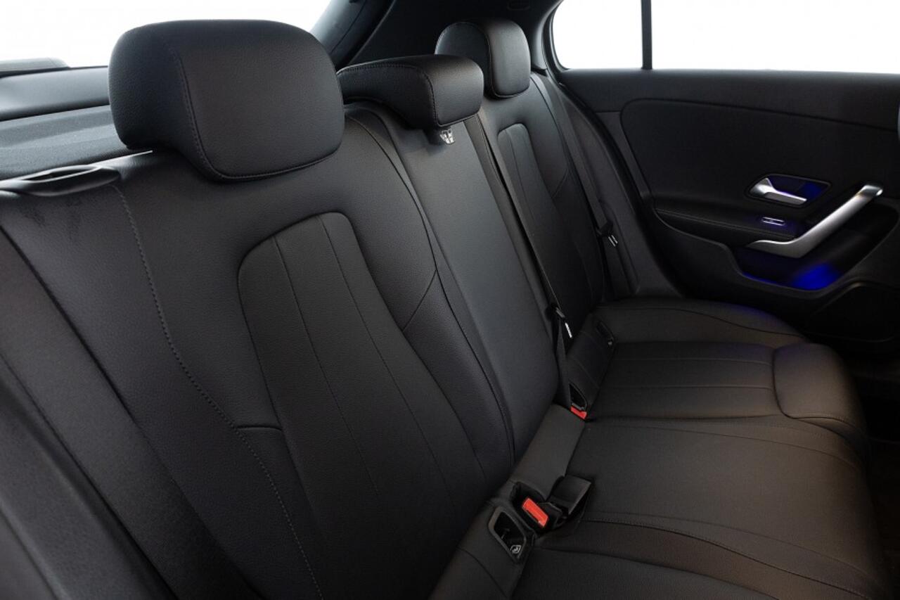 Mercedes-Benz A-KLASSE 250 e Luxury Line | LEDER | Full LED | NAVI | ECC | Stoelverwarming