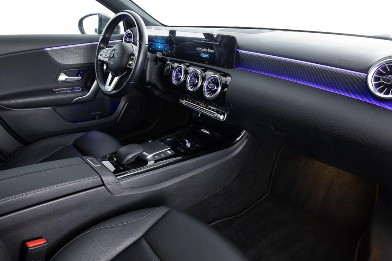 Mercedes-Benz A-KLASSE 250 e Luxury Line | LEDER | Full LED | NAVI | ECC | Stoelverwarming