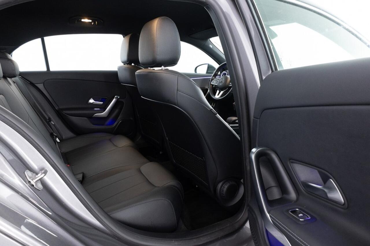 Mercedes-Benz A-KLASSE 250 e Luxury Line | LEDER | Full LED | NAVI | ECC | Stoelverwarming