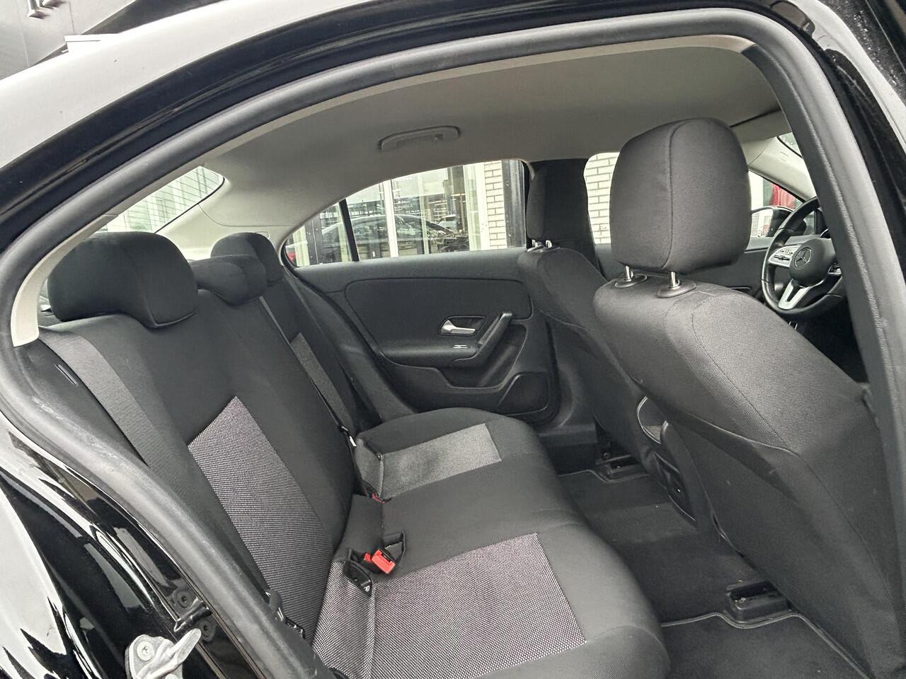 Mercedes-Benz A-KLASSE 180 | Widescreen | Trekhaak