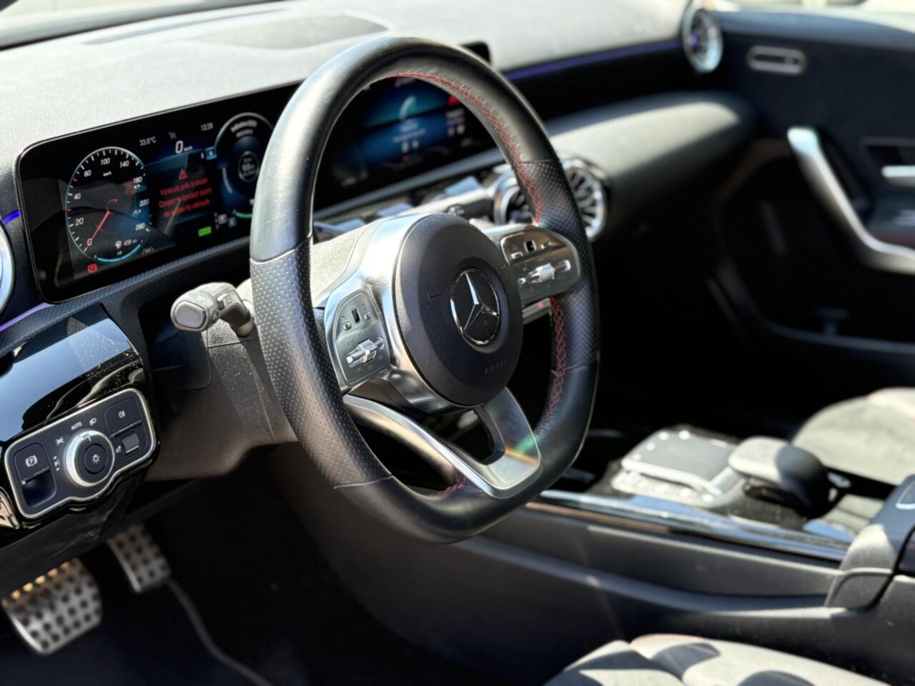 Mercedes-Benz A-KLASSE 250 e Bns Sol. AMG