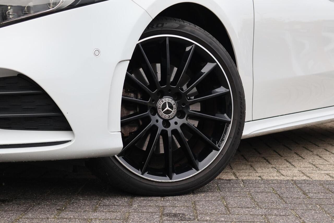 Mercedes-Benz A-KLASSE 250 e AMG Line | NIGHT | MULTIBEAM | TREKHAAK | MEMORY | SFEER | MBUX WIDESCREEN