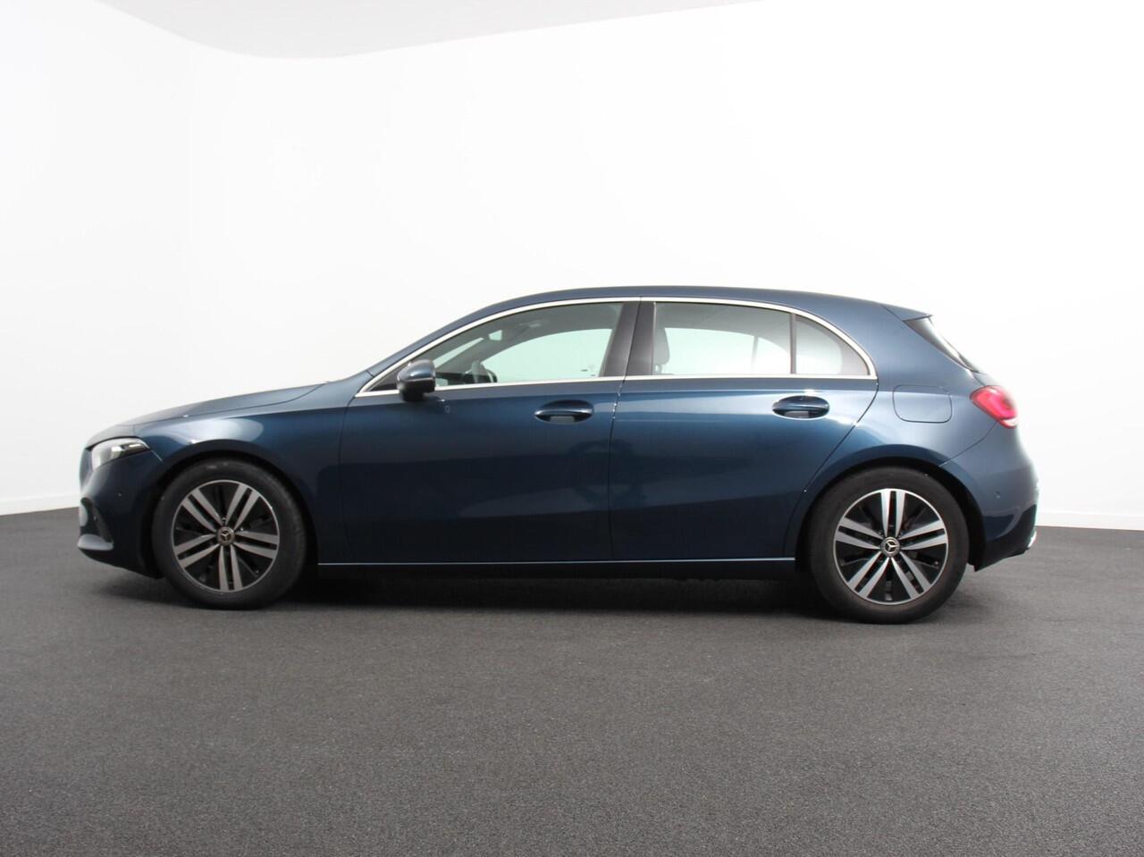 Mercedes-Benz A-KLASSE 200 163pk DCT Progressive | DEMO ! | Navigatie Parkeersensoren Camera Cruise Control Stoelverwarming Ledverlichting Climate Control