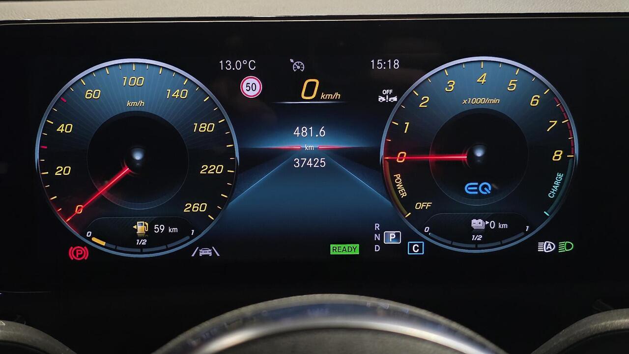 Mercedes-Benz A-KLASSE 250 e AMG Line | Pano | Sfeer | Camera