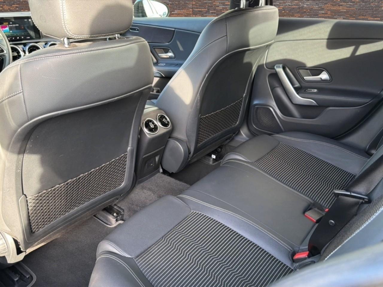 Mercedes-Benz A-KLASSE 250 e ECC LMV NAVIGATIE LED