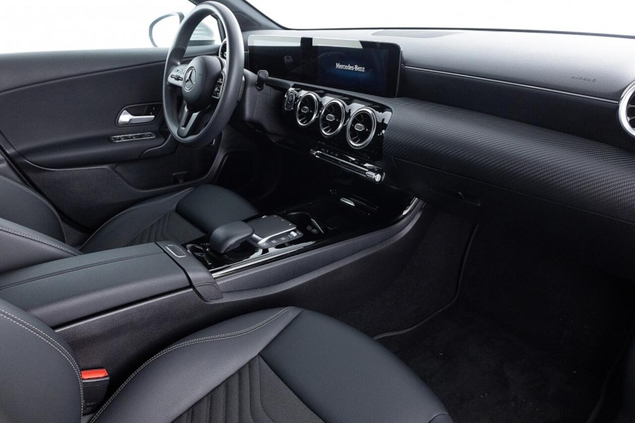 Mercedes-Benz A-KLASSE 250 e Premium | Full LED | Half LEDER | CAMERA