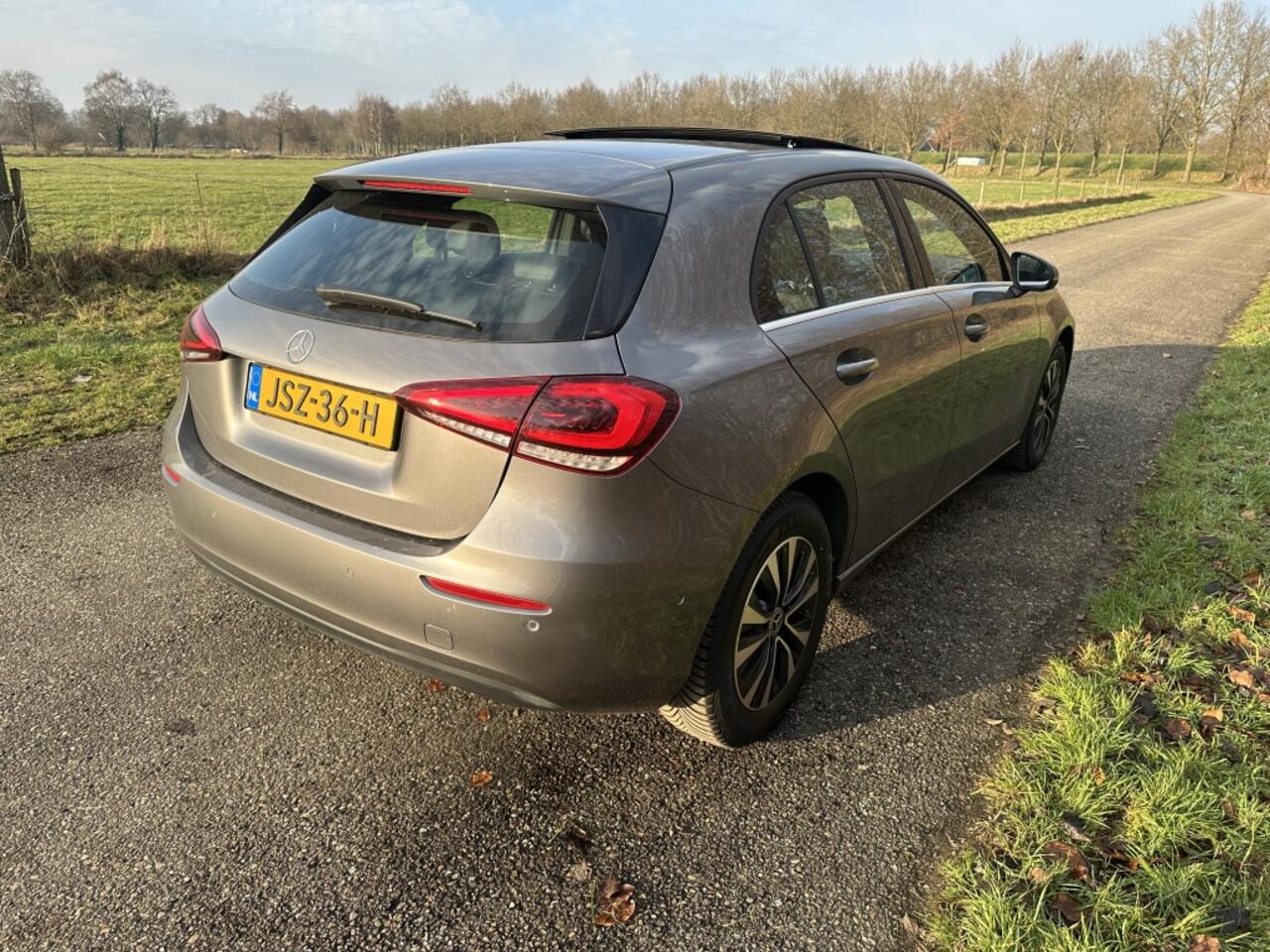 Mercedes-Benz A-KLASSE 200 4Matic Premium .