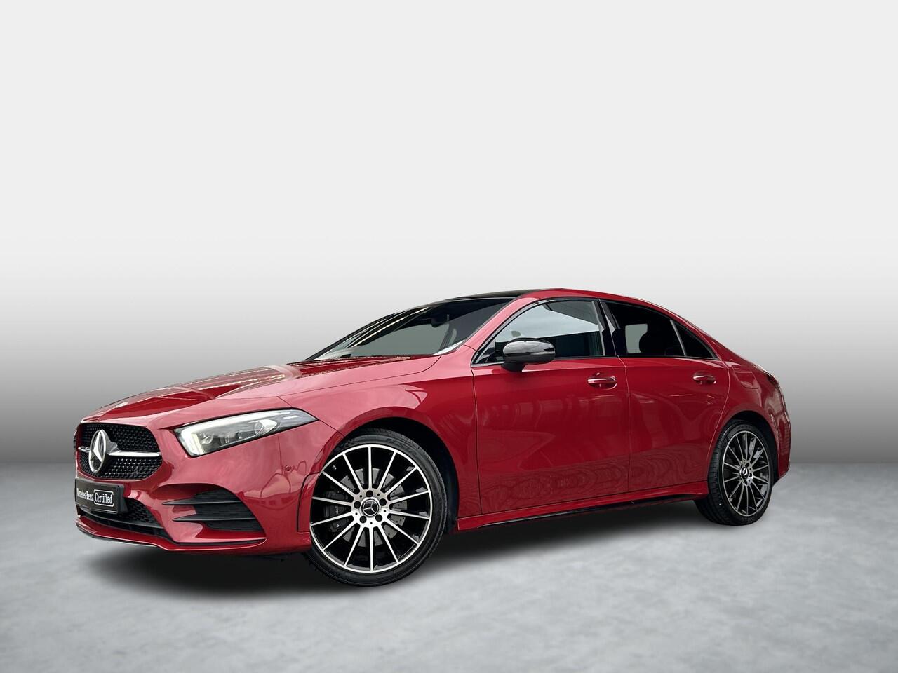 Mercedes-Benz A-KLASSE 250 e Business Solution AMG Limited | Panoramadak | Memory | Carplay | Stoelverwarming | Sfeerverlichting