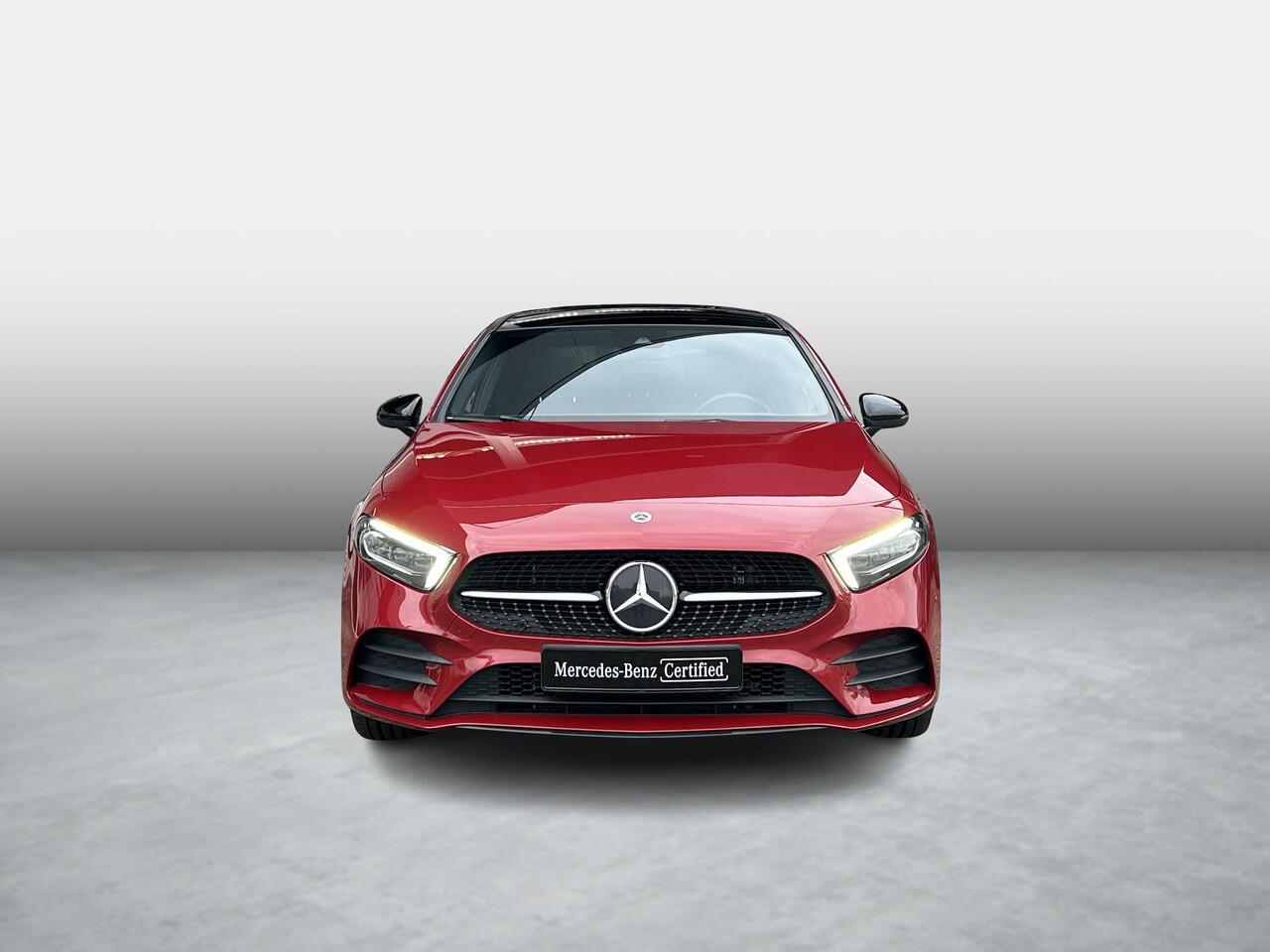 Mercedes-Benz A-KLASSE 250 e Business Solution AMG Limited | Panoramadak | Memory | Carplay | Stoelverwarming | Sfeerverlichting