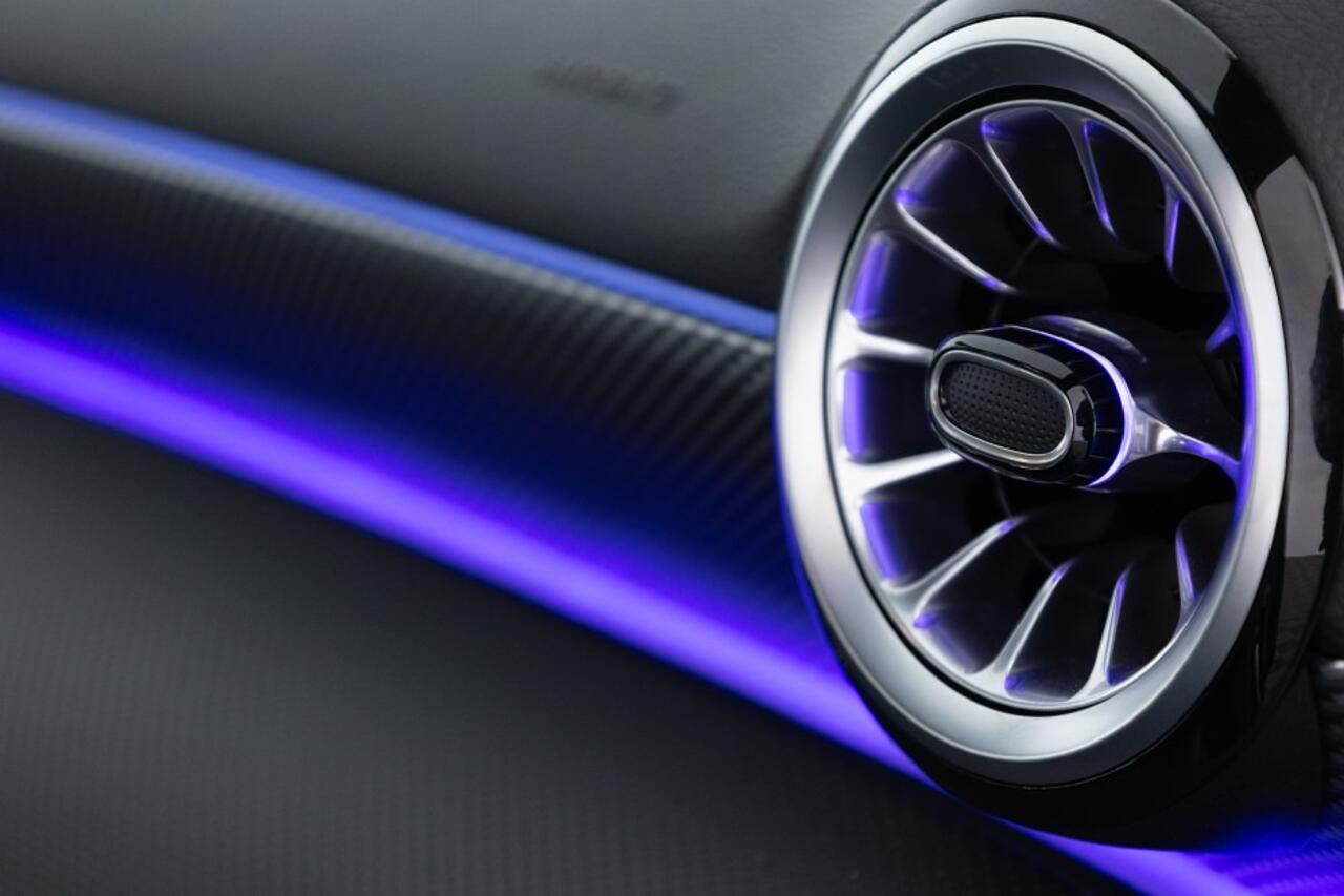 Mercedes-Benz A-KLASSE 250 e Luxury Line | LEDER | Full LED | NAVI | ECC | CAMERA