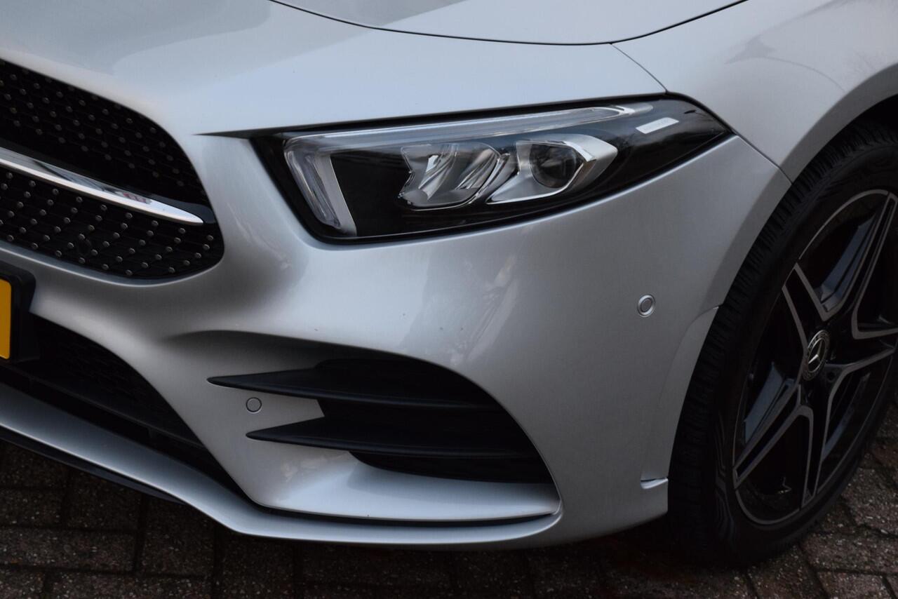 Mercedes-Benz A-KLASSE 250 e AMG Line