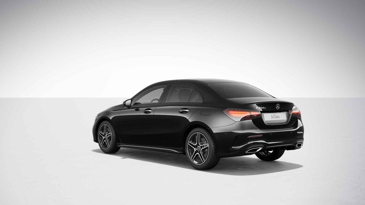 Mercedes-Benz A-KLASSE 250 e AMG Line | Night pakket | Stoelverwarming | Keyless GO |