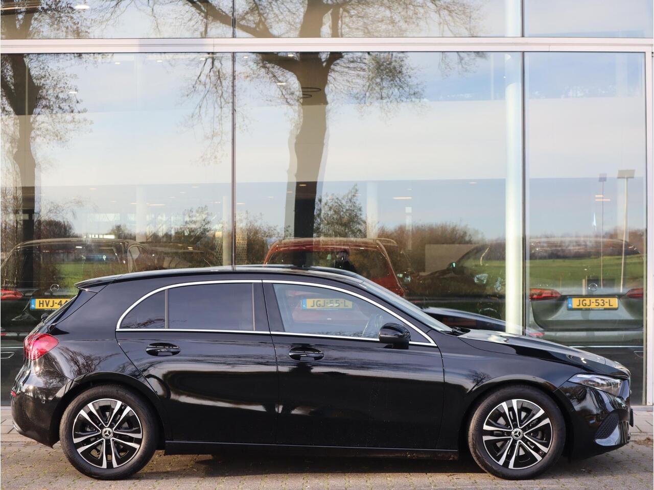 Mercedes-Benz A-KLASSE 180 Business Line