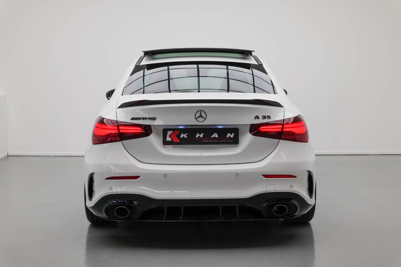 Mercedes-Benz A-KLASSE AMG 35 4MATIC |Bomvoll!|Pano|Kuipstoelen|360Camera|HUD|Memory|ACC|Dodehoek|